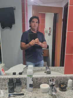 Ferenc, 54 �ves t�rskeres� f�rfi, Pilissz�nt�