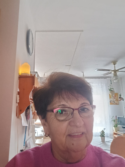 Marika, 75 �ves t�rskeres� n�, Baja