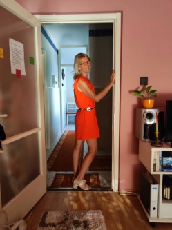 Borb�la, 61 �ves t�rskeres� n�, Szeksz�rd