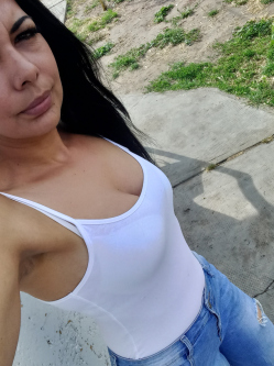 Szandra, 35 �ves t�rskeres� n�, Tiszak�cske
