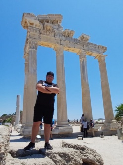 Zoltan, 35 �ves t�rskeres� f�rfi, Biharkeresztes