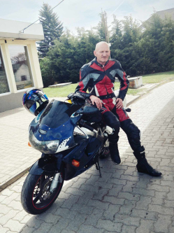 Gy�rgy, 49 �ves t�rskeres� f�rfi, Adony