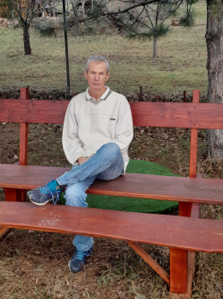 M�rton, 62 �ves t�rskeres� f�rfi, P�cs