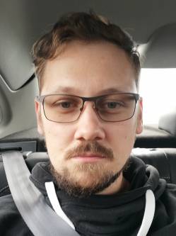 Feco, 35 �ves t�rskeres� f�rfi, Kiskunmajsa