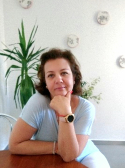 �gnes, 54 �ves t�rskeres� n�, Keszthely
