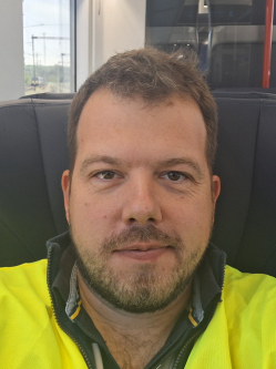 Attila, 43 �ves t�rskeres� f�rfi, Szeged