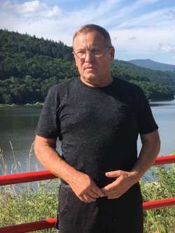 Barnab�s, 73 �ves t�rskeres� f�rfi, Nagyszombat