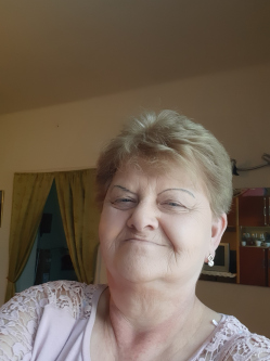 Ili, 58 �ves t�rskeres� n�, Szombathely