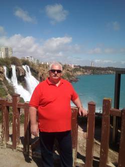 J�zsef, 66 �ves t�rskeres� f�rfi, Kiskunf�legyh�za