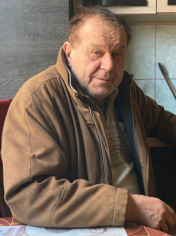 Lajos, 65 �ves t�rskeres� f�rfi, S�sd
