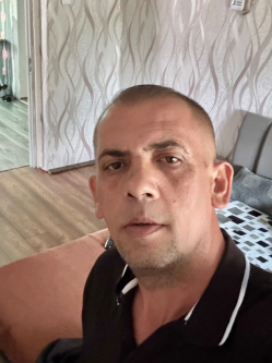 Zsolt, 47 éves társkereső férfi, Kápolna