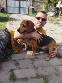 Zsolt, 37 �ves t�rskeres� f�rfi, J�noshalma