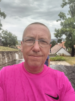 �d�m, 59 �ves t�rskeres� f�rfi, Vecs�s