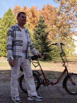 G�bor, 70 �ves t�rskeres� f�rfi, Kaposv�r
