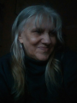 Gina, 68 �ves t�rskeres� n�, Budapest