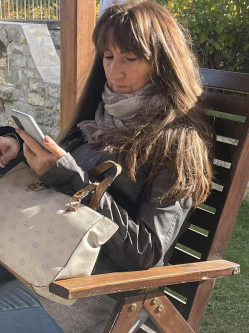 Anik�, 58 �ves t�rskeres� n�, Veszpr�m