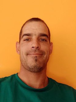Attila, 40 �ves t�rskeres� f�rfi, Egyed