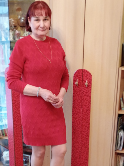Anna, 64 �ves t�rskeres� n�, Budapest