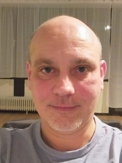 Kriszti�n, 50 �ves t�rskeres� f�rfi, Hatvan