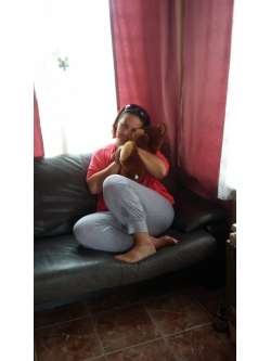 Bea, 47 �ves t�rskeres� n�, P�terv�s�ra
