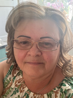 Judit, 62 �ves t�rskeres� n�, Saj�szentp�ter