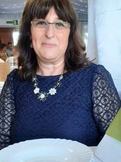 Szilvia, 56 �ves t�rskeres� n�, Magl�d
