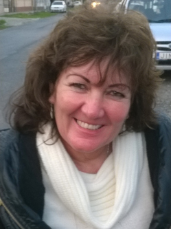 Krisztina, 63 �ves t�rskeres� n�, Mek�nyes