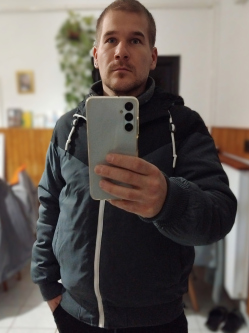 M�t�, 31 �ves t�rskeres� f�rfi, Letenye