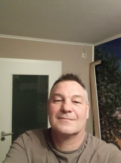 Zsolt, 50 �ves t�rskeres� f�rfi, Baden-W�rttemberg