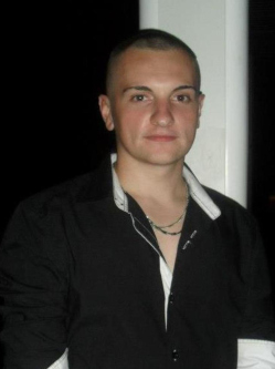 Benj�min, 25 �ves t�rskeres� f�rfi, Szolnok