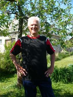 Gy�rgy, 70 �ves t�rskeres� f�rfi, Sellye