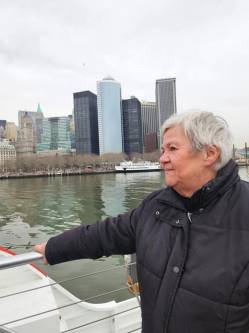R�zsa, 73 �ves t�rskeres� n�, T�ny�
