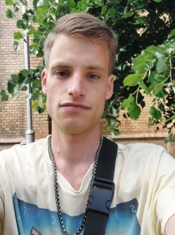 G�bor, 29 �ves t�rskeres� f�rfi, Szegv�r