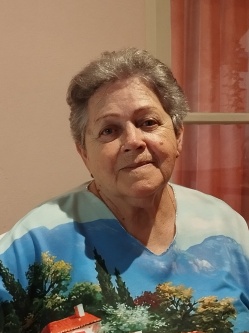 Julianna, 76 �ves t�rskeres� n�, Tiszaf�ldv�r