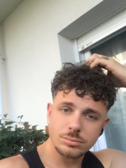 Tibor, 31 �ves t�rskeres� f�rfi, Veszpr�m