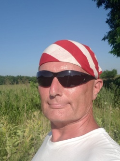 Atesz, 60 �ves t�rskeres� f�rfi, Tengelic
