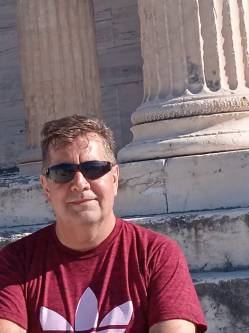 Imre, 62 �ves t�rskeres� f�rfi, Hajd�b�sz�rm�ny