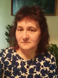 Ninett, 65 �ves t�rskeres� n�, Kecskem�t