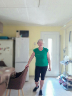 M�ria, 75 �ves t�rskeres� n�, D�ny