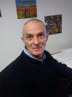 S�ndor, 66 �ves t�rskeres� f�rfi, Dunaszeg