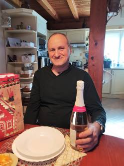 Ferenc, 61 �ves t�rskeres� f�rfi, Ball�sz�g