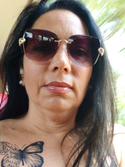 Kata, 42 �ves t�rskeres� n�, Zalaegerszeg
