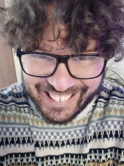 Viktor, 47 �ves t�rskeres� f�rfi, P�tf�rd�