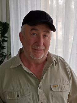 Tibor, 67 �ves t�rskeres� f�rfi, P�cs