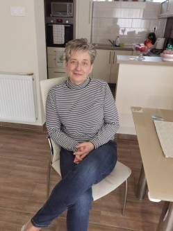 Rozi, 60 �ves t�rskeres� n�, Debrecen