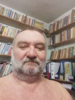 Laci, 71 �ves t�rskeres� f�rfi, Lesencetomaj