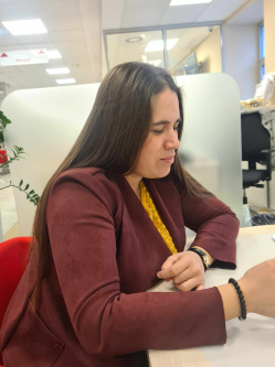 Lejla, 34 �ves t�rskeres� n�, Sz�kesfeh�rv�r