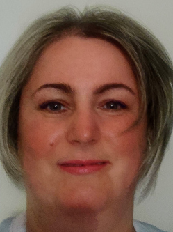 Bea, 45 �ves t�rskeres� n�, K�rmend