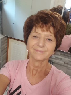 Ter�zia, 61 �ves t�rskeres� n�, Het�nyegyh�za