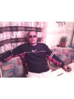 vilmos, 50 �ves t�rskeres� f�rfi, Tiszaf�red